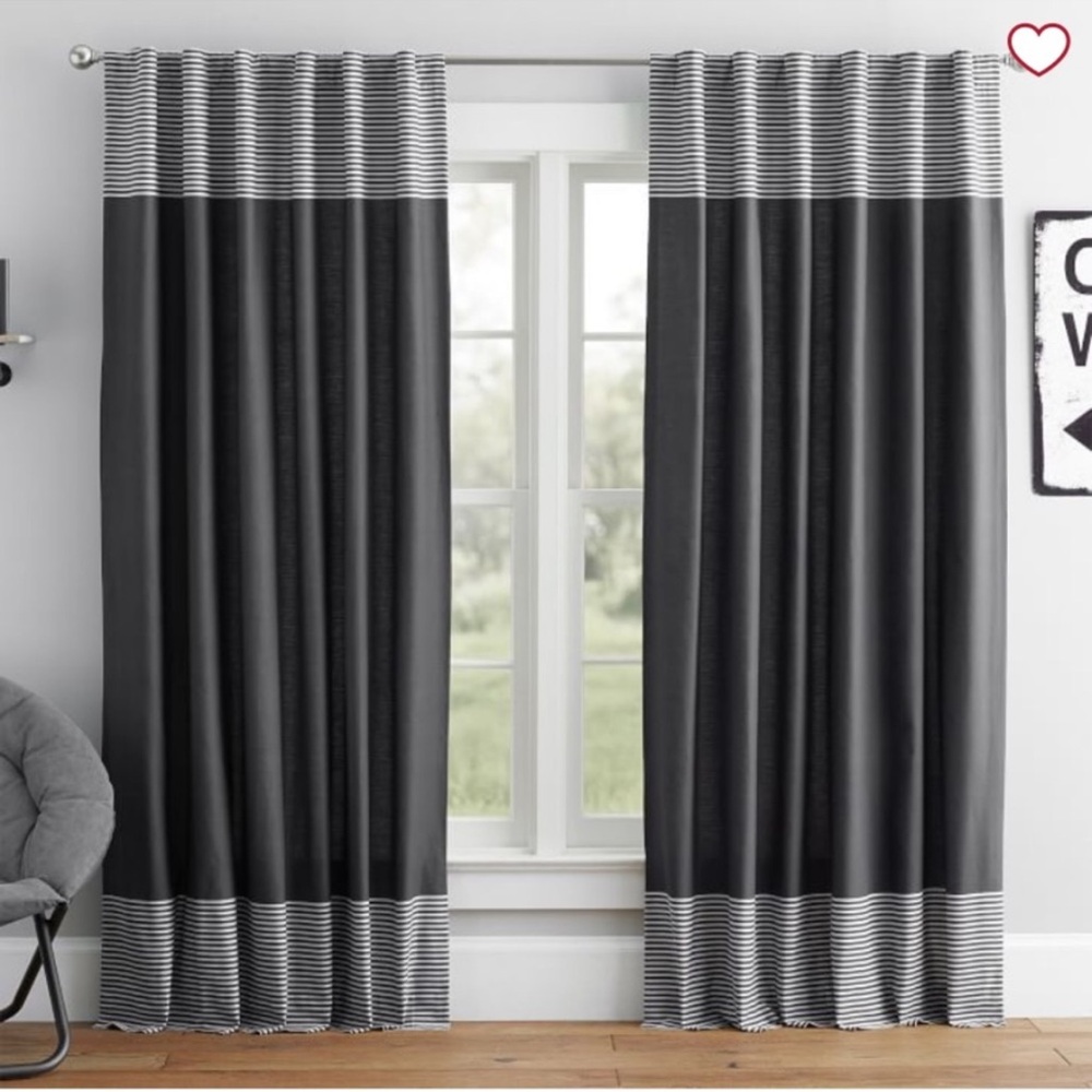 POTTERY BARN Curtain Drape